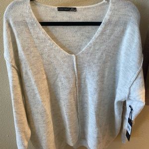 BLACK TAPE grey and white sweater new with tags